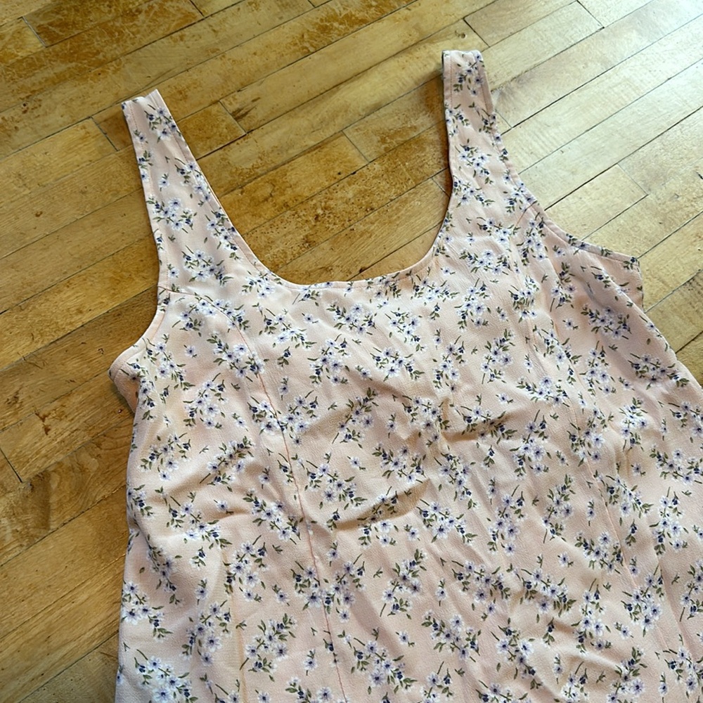 AEO Floral Dress - Picture 2 of 8